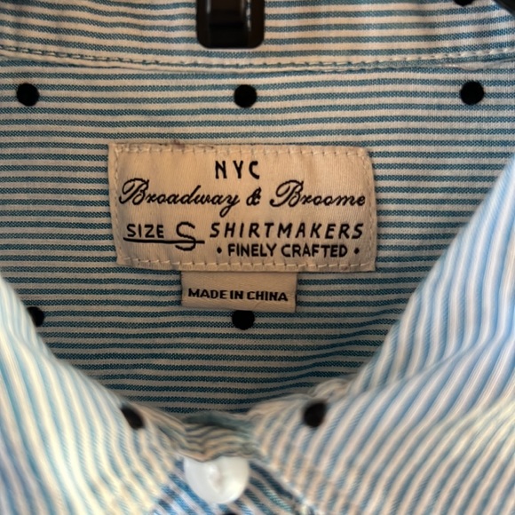 Madewell NYC Broadway & Broome shirt. Small with polka dots. - Picture 5 of 9